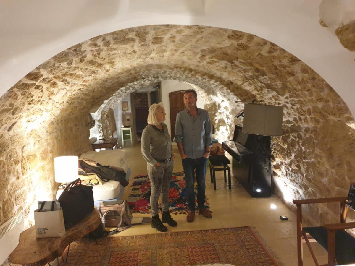 La Villageoise, Chambre Troglodyte Pitoresque Au Coeur Du Village Rognes Экстерьер фото
