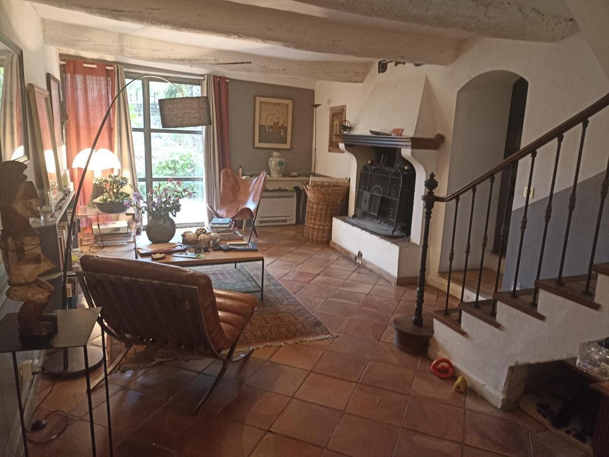 La Villageoise, Chambre Troglodyte Pitoresque Au Coeur Du Village Rognes Экстерьер фото